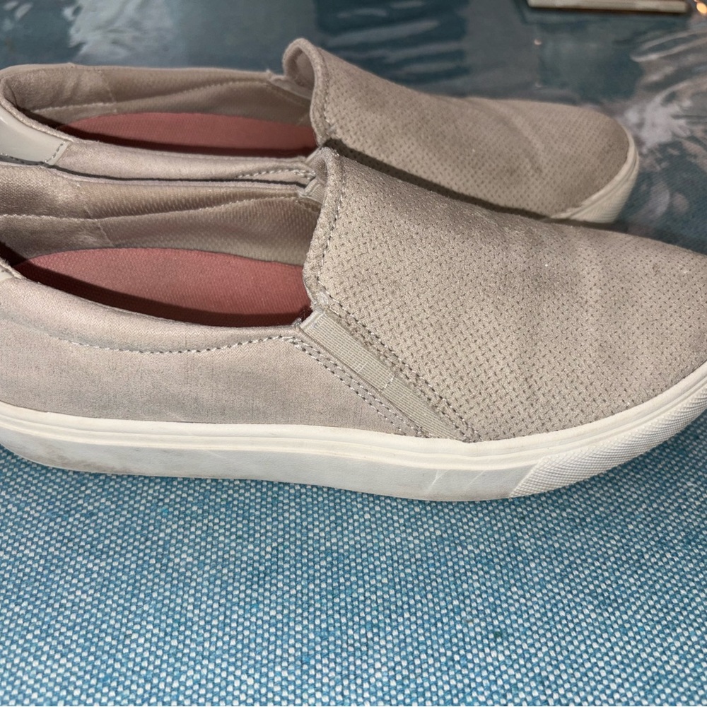 Dr. Scholl's Light Gray Slip-On Sneakers